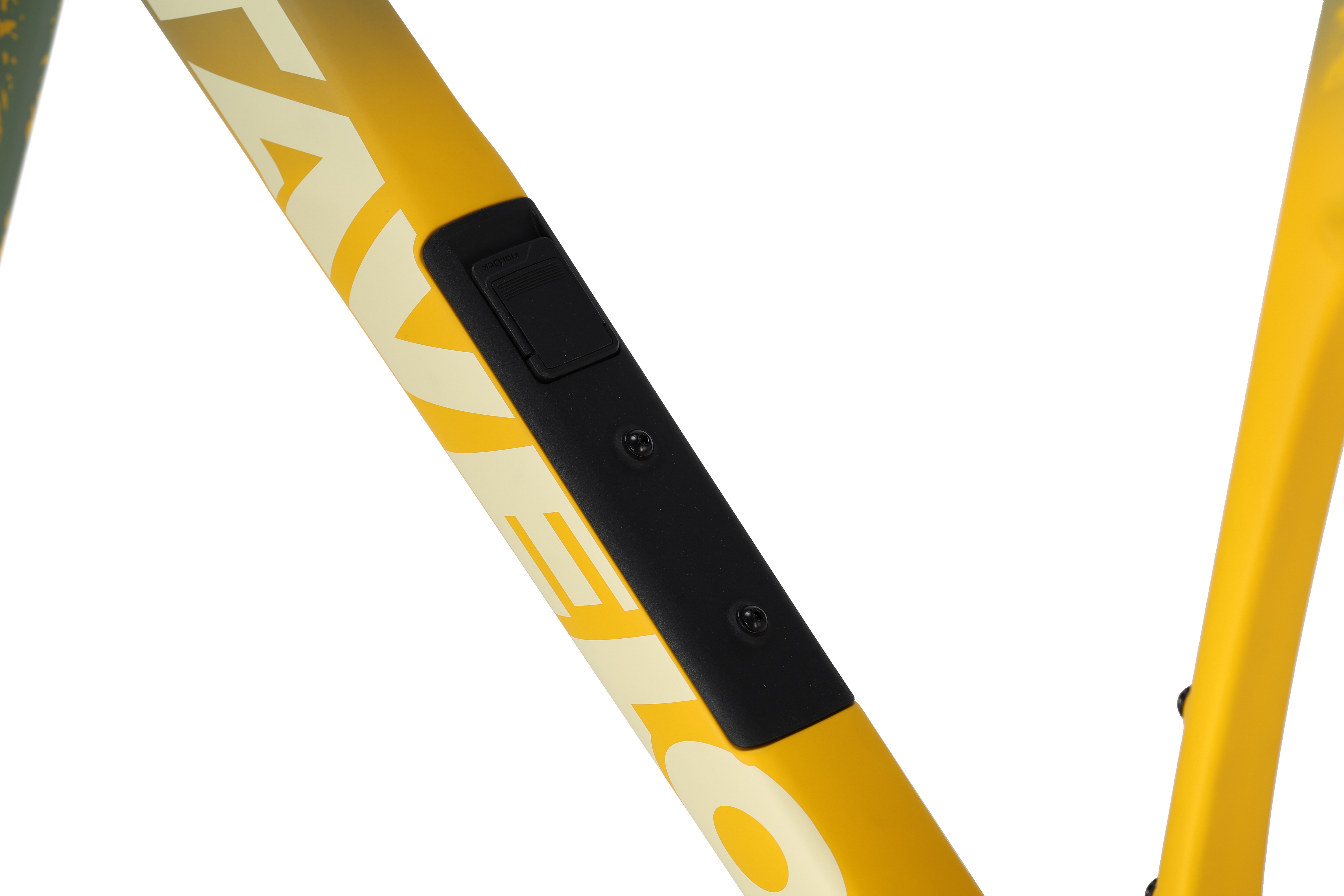 Tavelo gravel bike with carbon frame