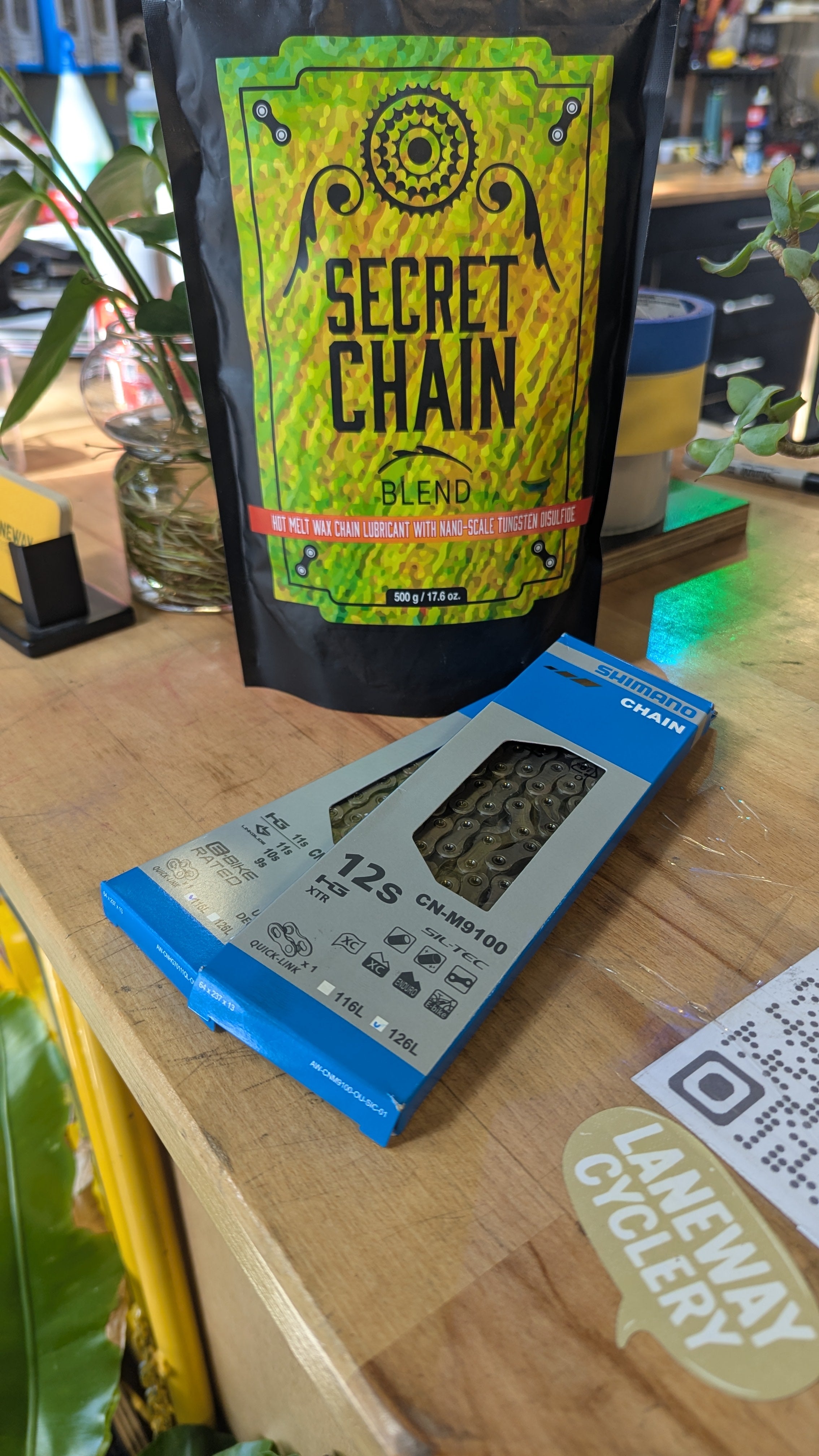 Pre-Waxed SRAM Force 12/13-Speed Chain – 126 Links – Silca Hot Melt Endurance